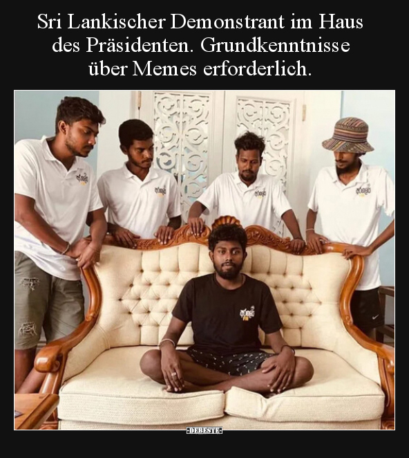 Sri Lankischer Demonstrant im Haus des Präsidenten... - Lustige Bilder | DEBESTE.de