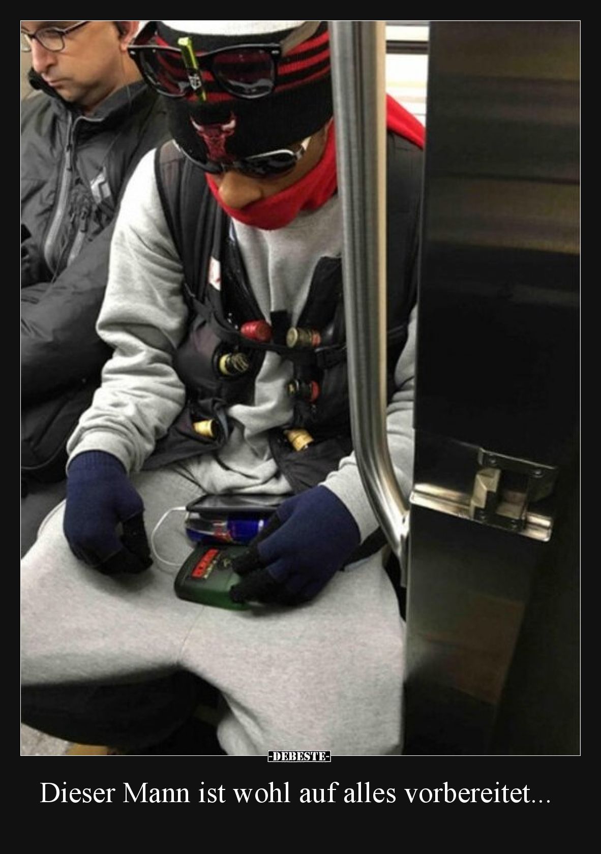 Dieser Mann ist wohl auf alles vorbereitet.
