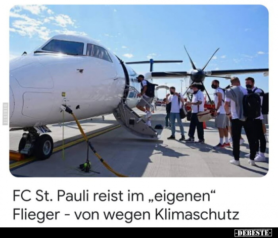 FC St. Pauli reist im "eigenen" Flieger - von wegen.. - Lustige Bilder | DEBESTE.de