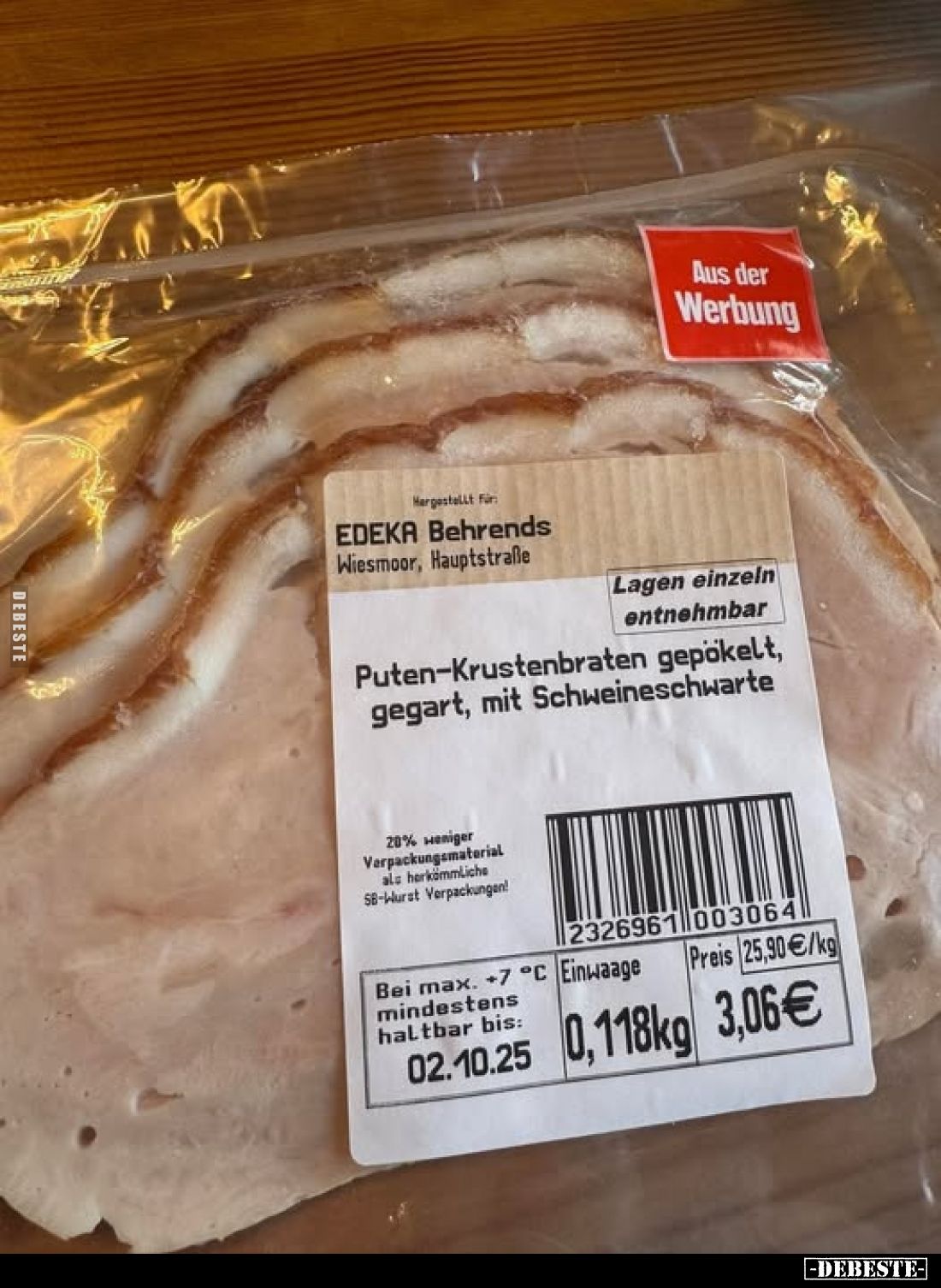 Puten-Krustenbraten gepökelt, gegart, mit Schweineschwarte.