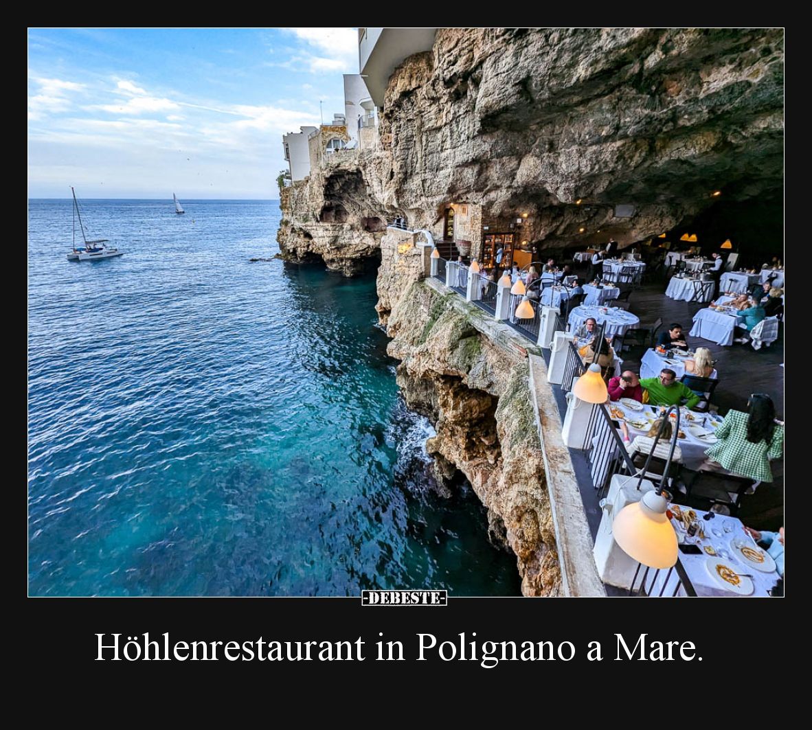 Höhlenrestaurant in Polignano a Mare.