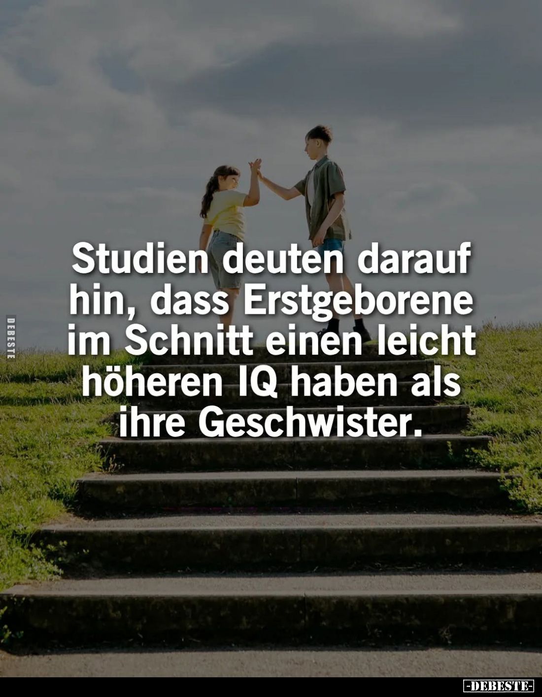 Studien deuten darauf hin, dass Erstgeborene im Schnitt einen leicht höheren IQ haben als ihre Geschwister.
