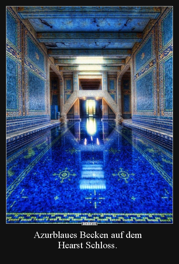 Azurblaues Becken auf dem Hearst Schloss...