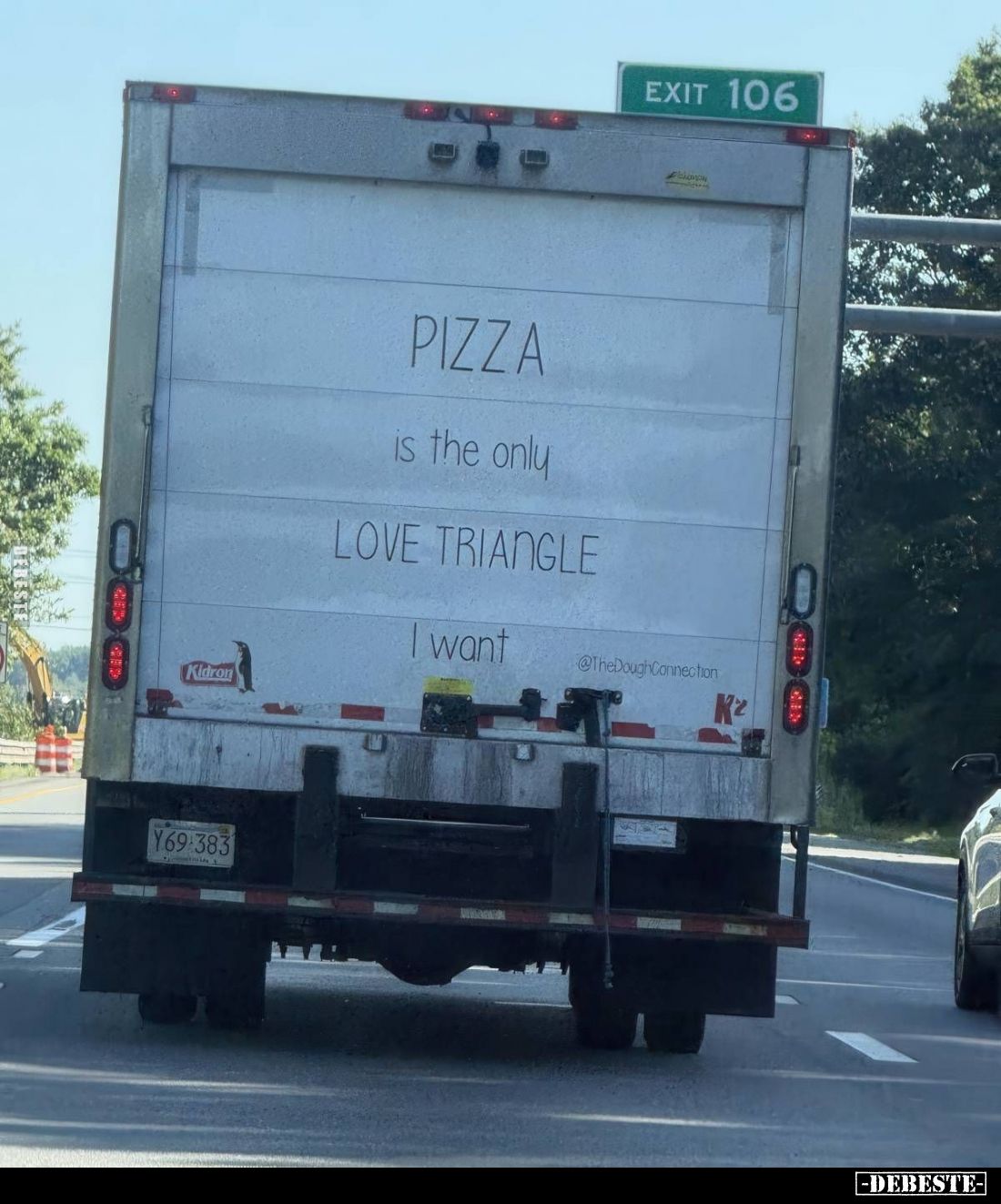 PIZZA is the only LOVE TRIANGLE I want