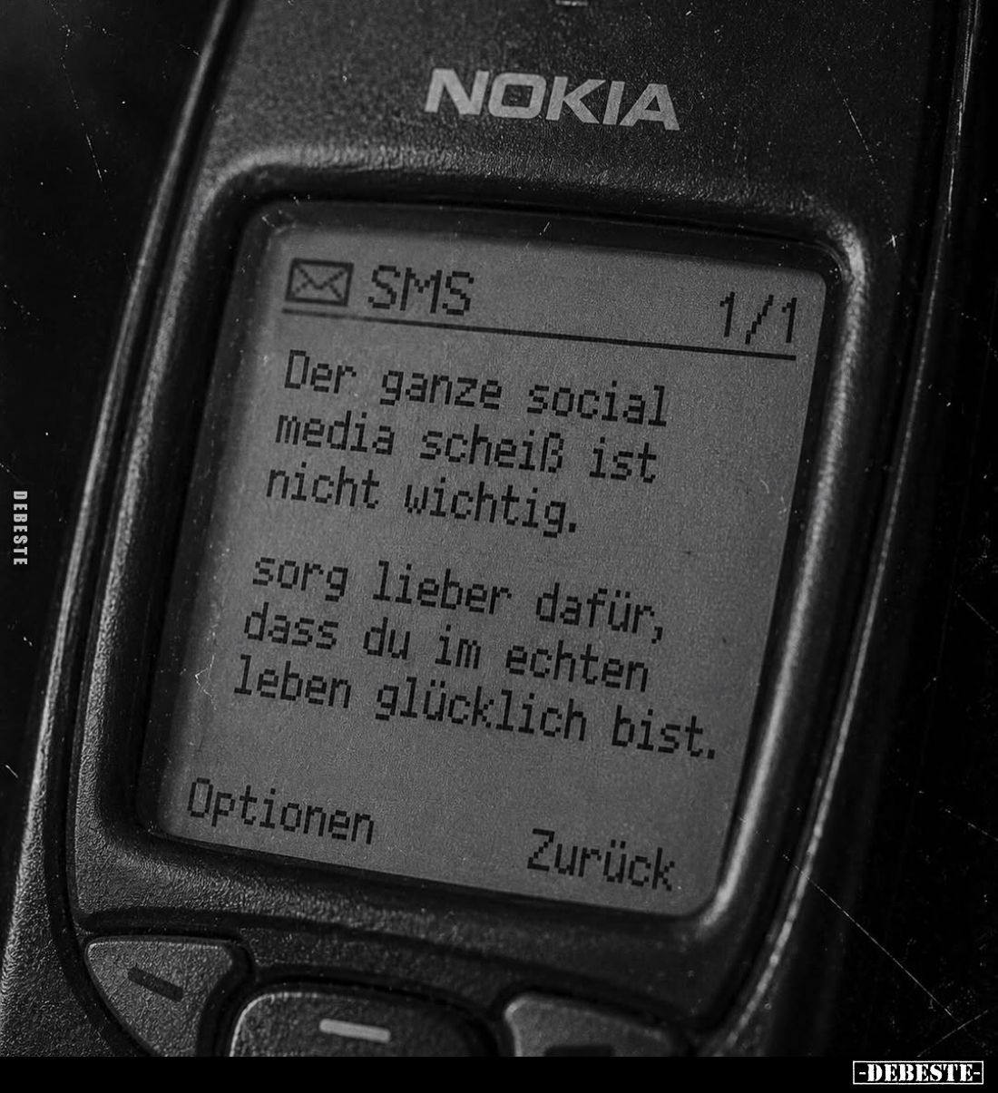 Der ganze social media scheiß ist nicht wichtig.
sorg lieber dafür, dass du im echten leben glücklich bist.