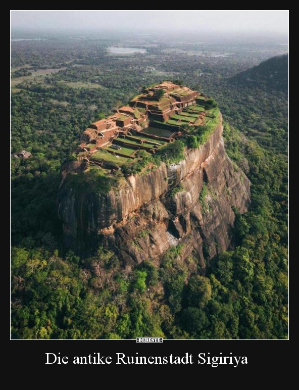 Die antike Ruinenstadt Sigiriya..