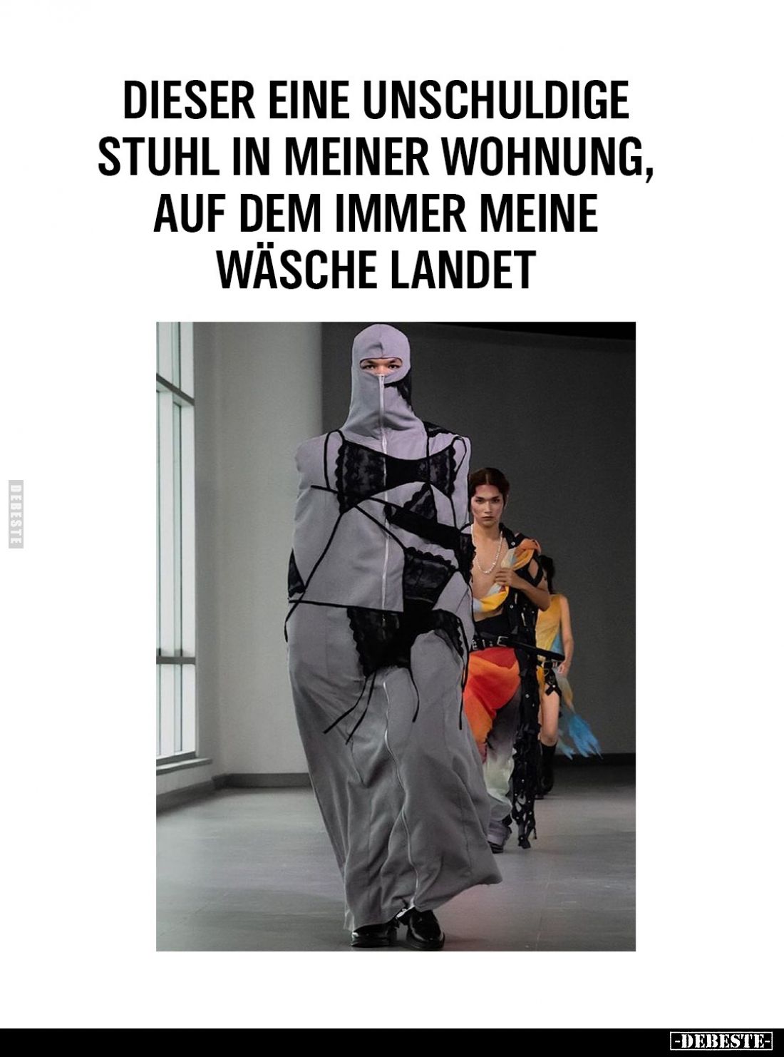 Dieser eine unschuldige Stuhl in meiner Wohnung, auf dem immer meine Wäsche landet.