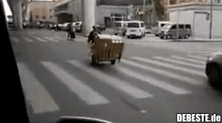 Huiiii, huiiii, huiiii...