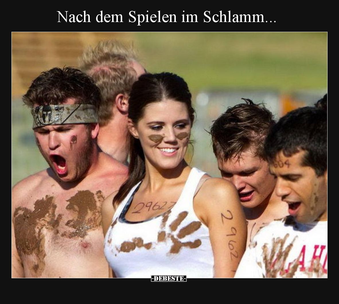 Nach dem Spielen im Schlamm