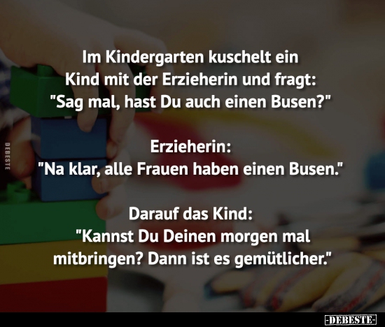 Im Kindergarten kuschelt ein Kind mit der Erzieherin und.. - Lustige Bilder | DEBESTE.de