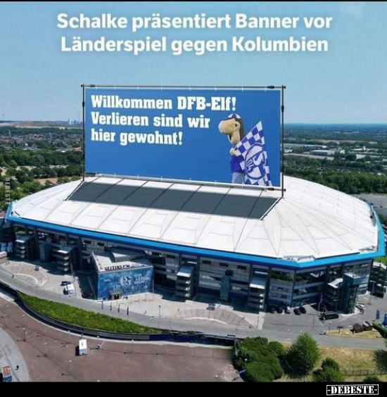 Schalke präsentiert Banner vor Länderspiel gegen.. - Lustige Bilder | DEBESTE.de