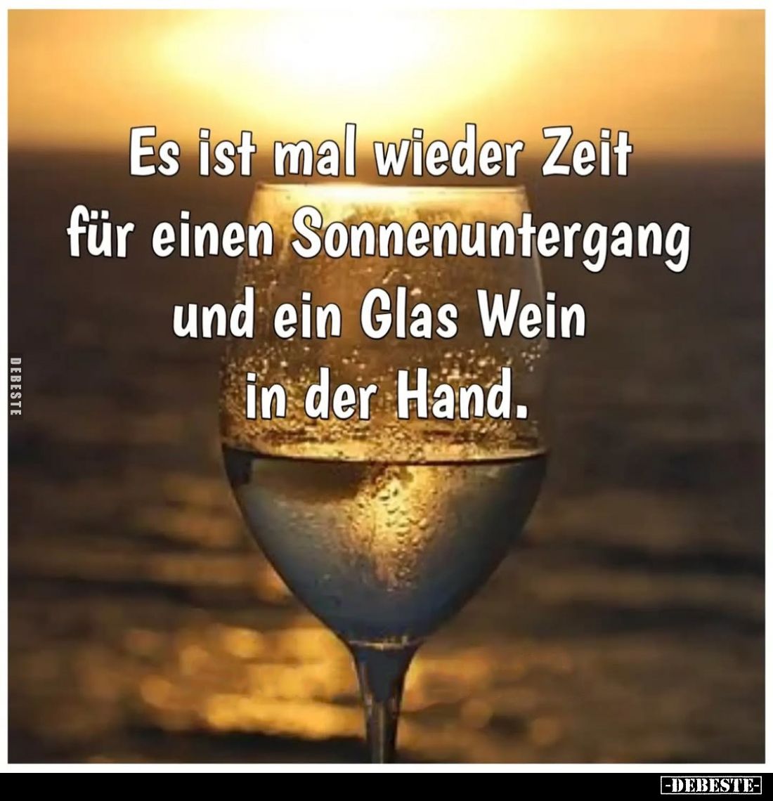 Es ist mal wieder Zeit für einen Sonnenuntergang und ein Glas Wein in der Hand.
Das Leben ist ein Gefühl.