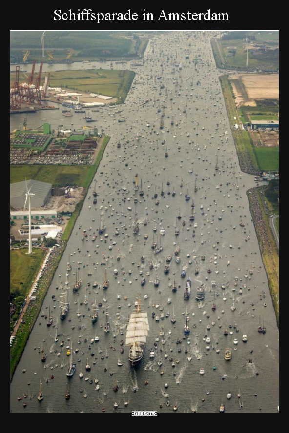 Schiffsparade in Amsterdam..