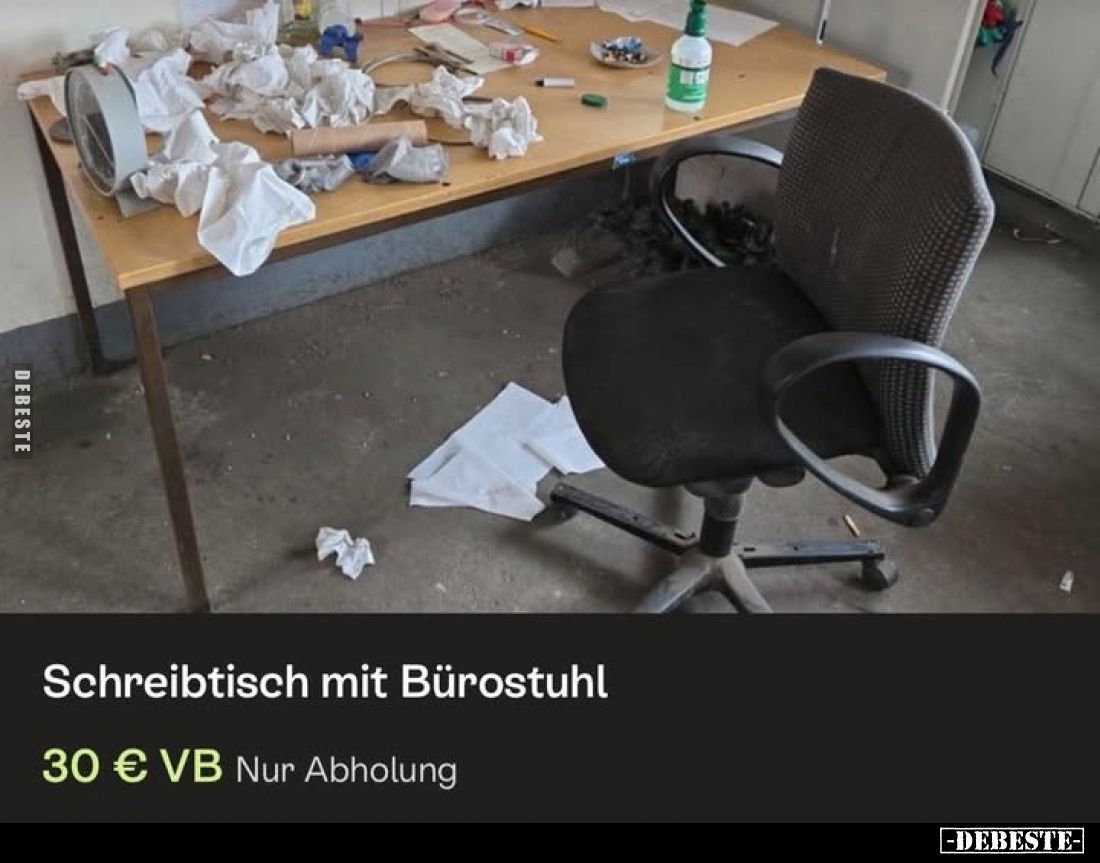 Schreibtisch mit Bürostuhl.