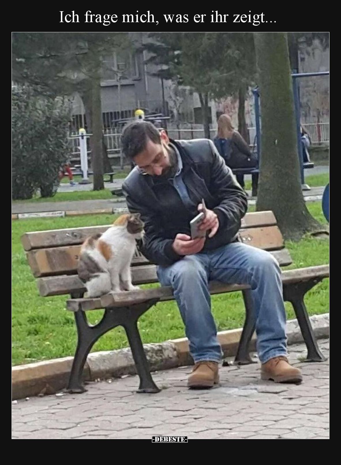 Ich frage mich, was er ihr zeigt.