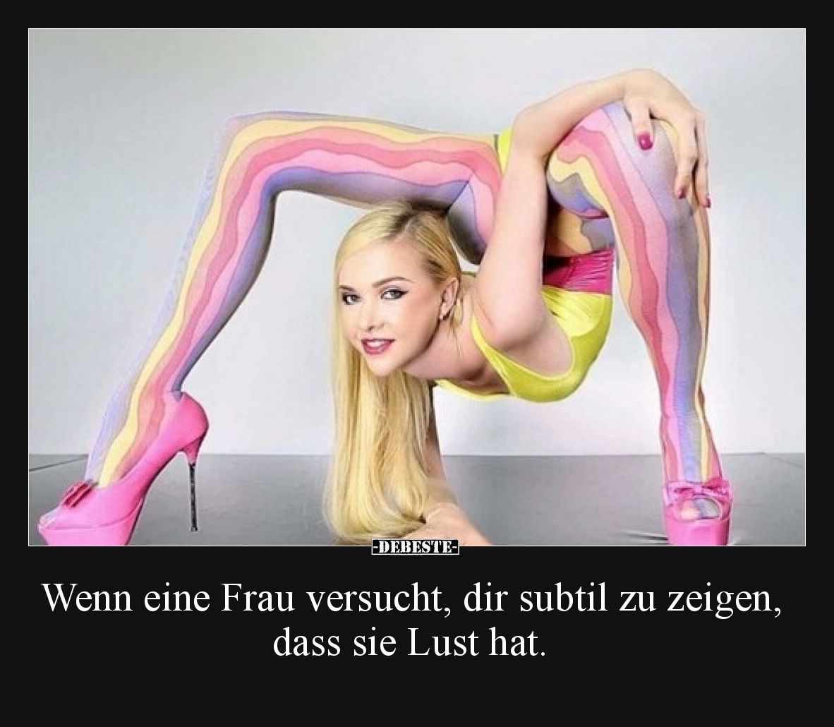 Wenn eine Frau versucht, dir subtil zu zeigen, dass sie Lust hat.