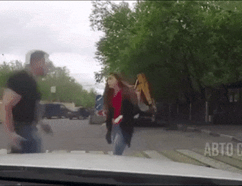 Grosse schnauze... gleich eine druff..