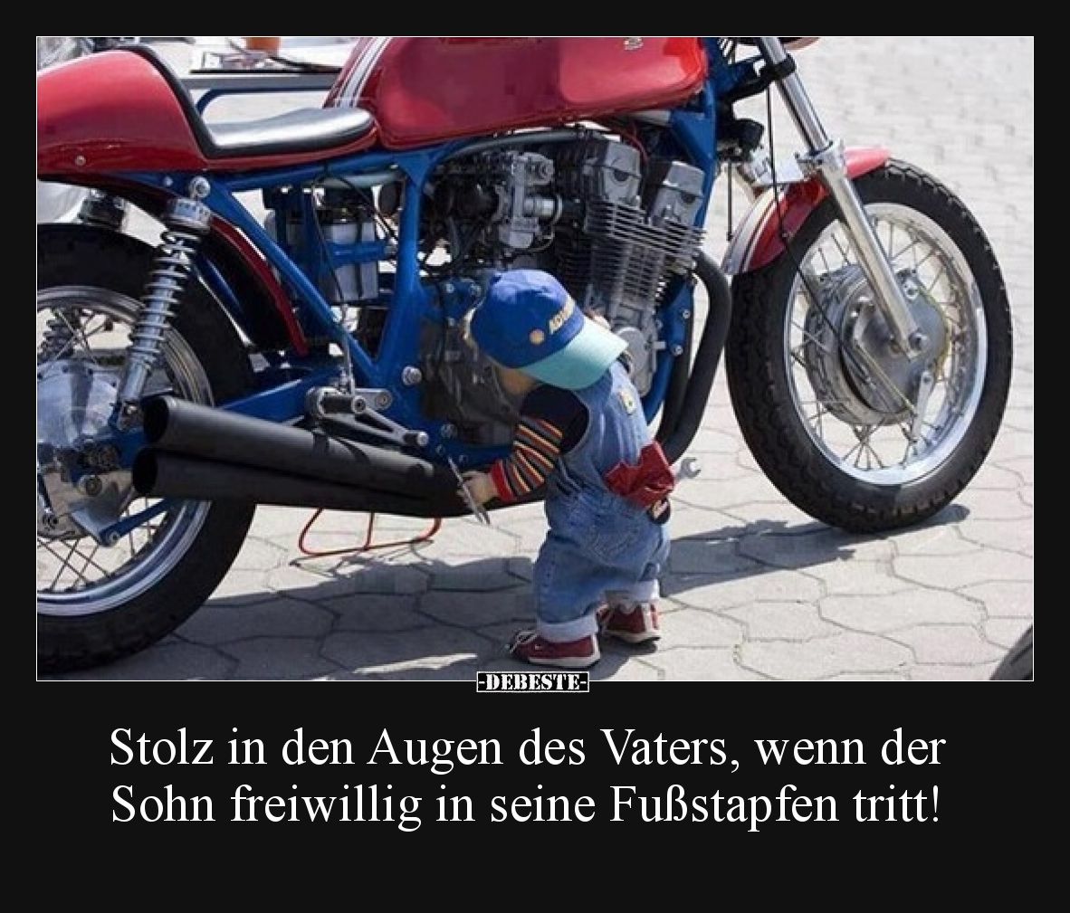 Stolz in den Augen des Vaters, wenn der Sohn freiwillig in seine Fußstapfen tritt!