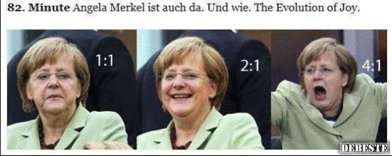 Auch Angela Merkel liebt Fußball - Lustige Bilder | DEBESTE.de