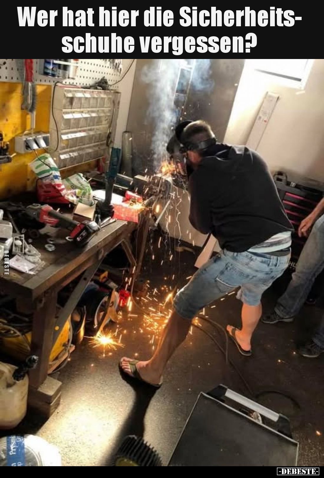Wer hat hier die Sicherheitsschuhe vergessen?