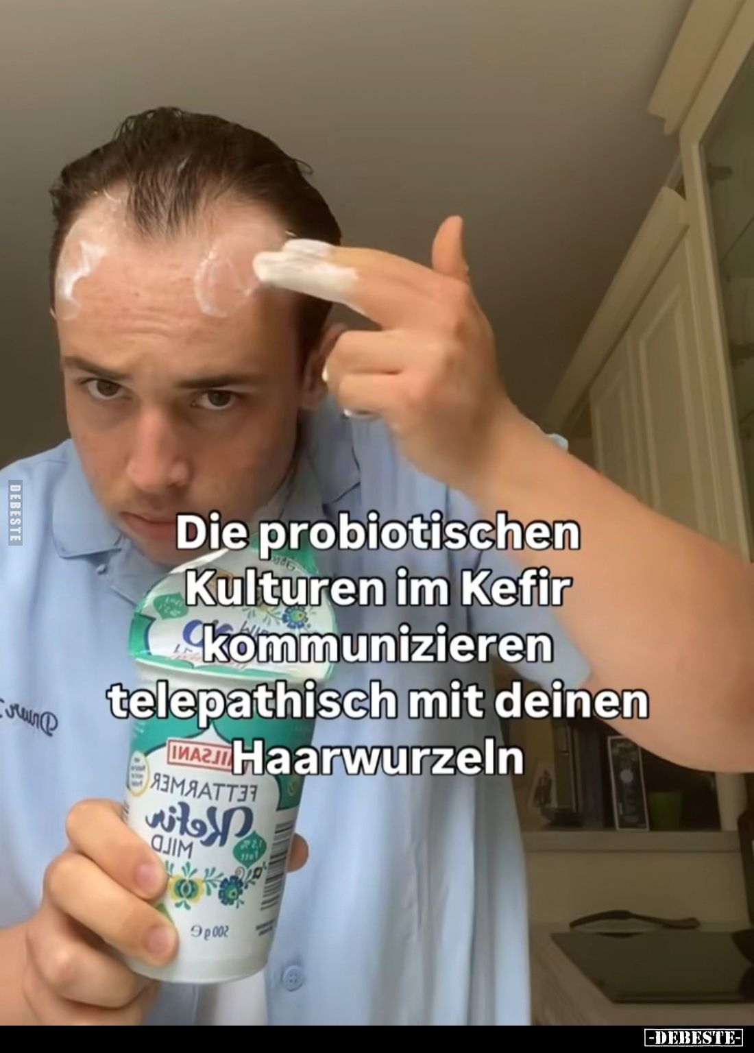 Die probiotischen Kulturen im Kefir kommunizieren telepathisch mit deinen Haarwurzeln.