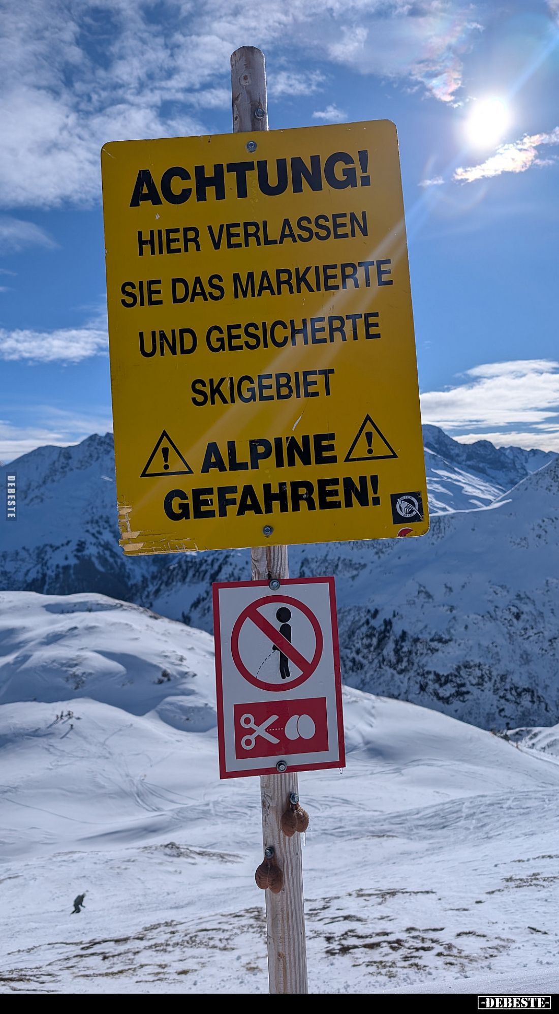 Achtung!
Hier verlassen Sie das markierte und gesicherte Skigebiet
Alpine Gefahren!