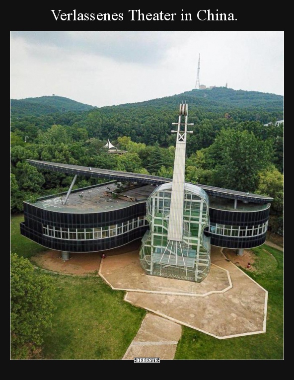 Verlassenes Theater in China...
