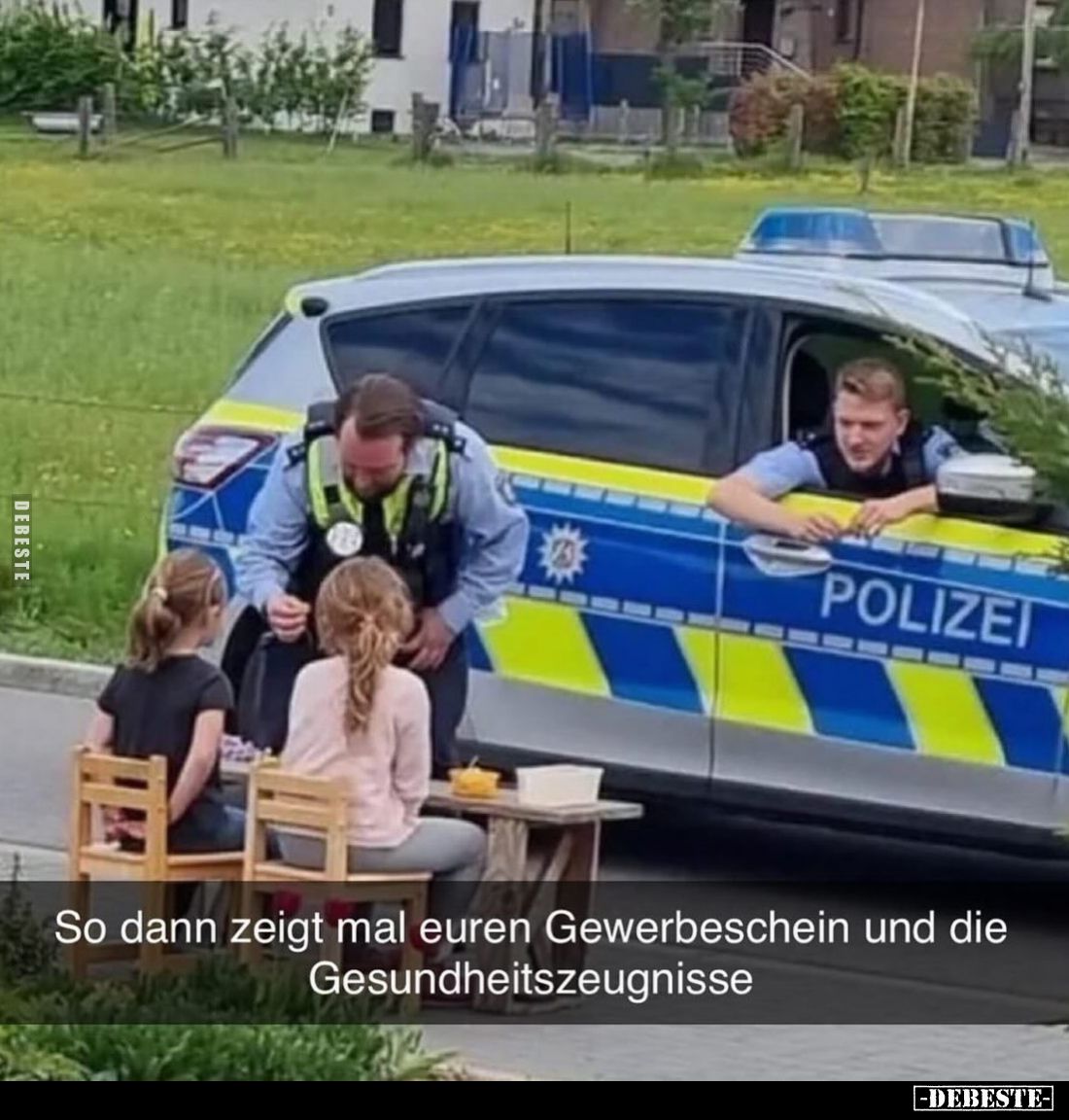 So dann zeigt mal euren Gewerbeschein und die Gesundheitszeugnisse.