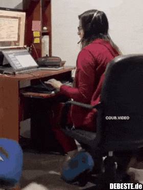 Normaler Tag im Büro..