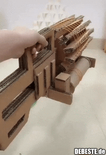 Maschinengewehr für Gummiringe..