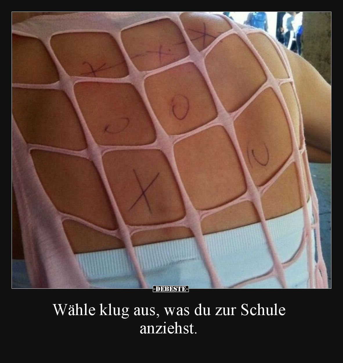 Wähle klug aus, was du zur Schule anziehst.