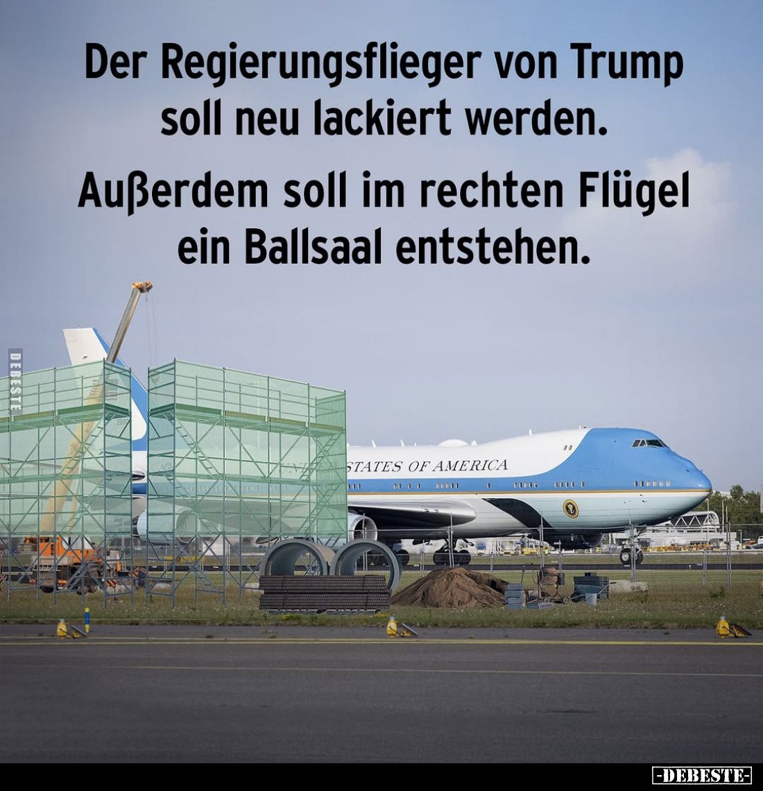 Der Regierungsflieger von Trump soll neu lackiert werden.
Außerdem soll im rechten Flügel ein Ballsaal entstehen.