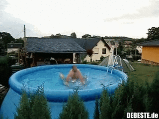 Ein bisschen Wellengang im Pool erzeugen.. - Lustige Bilder | DEBESTE.de