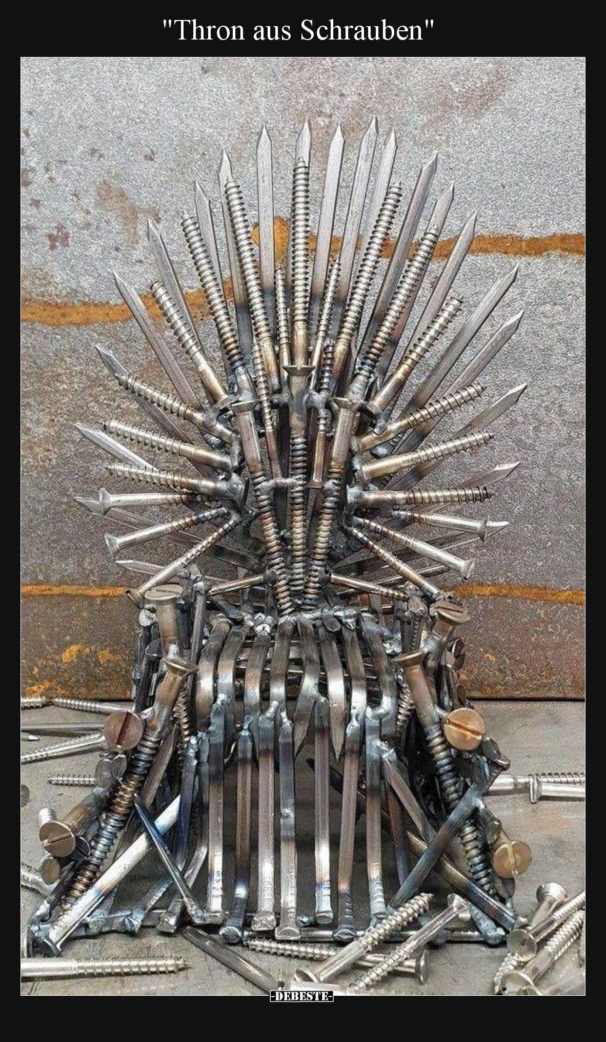 Thron aus Schrauben