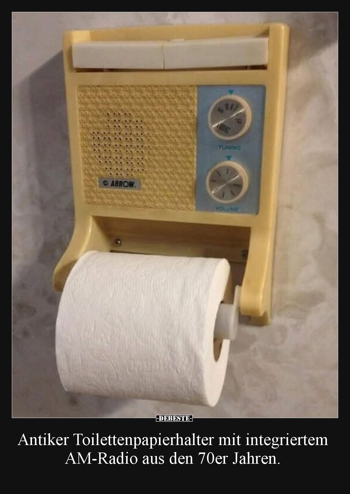 Antiker Toilettenpapierhalter mit integriertem AM-Radio aus den 70er Jahren.