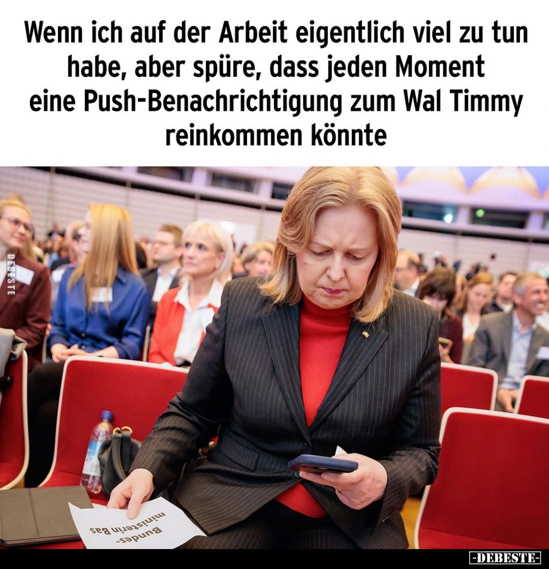 Wenn ich auf der Arbeit eigentlich viel zu tun habe, aber spüre, dass jeden Moment eine Push-Benachrichtigung zum Wal Timmy r...