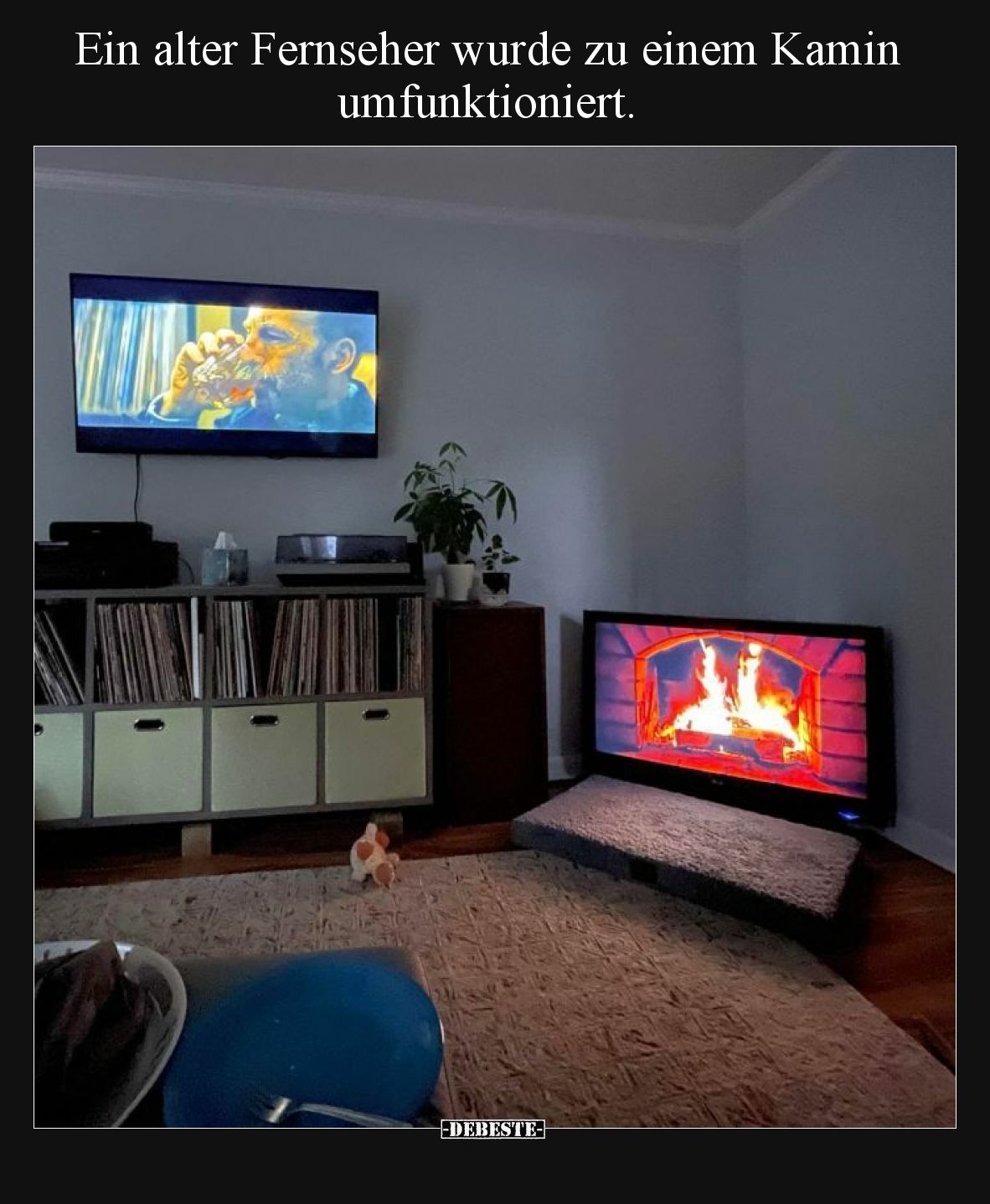 Ein alter Fernseher wurde zu einem Kamin umfunktioniert.