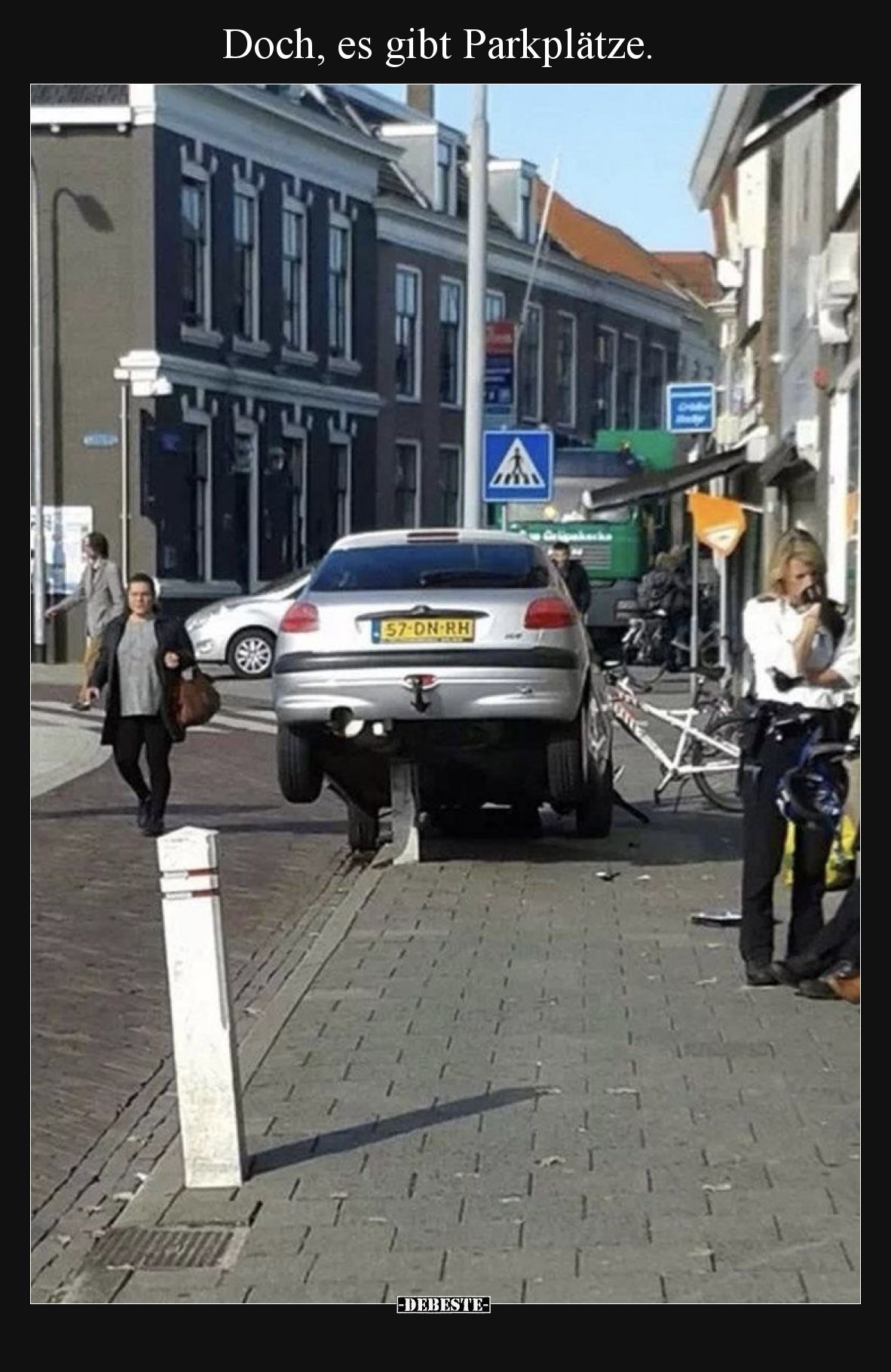 Doch, es gibt Parkplätze.