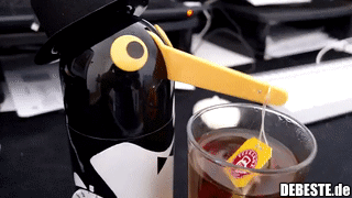 James. Kredenzen Sie den Darjeeling, please.