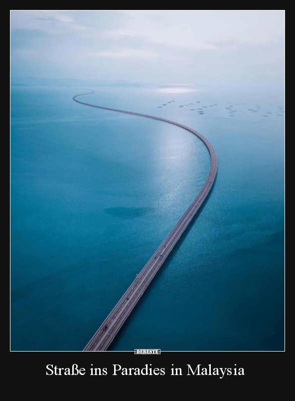 Straße ins Paradies in Malaysia..
