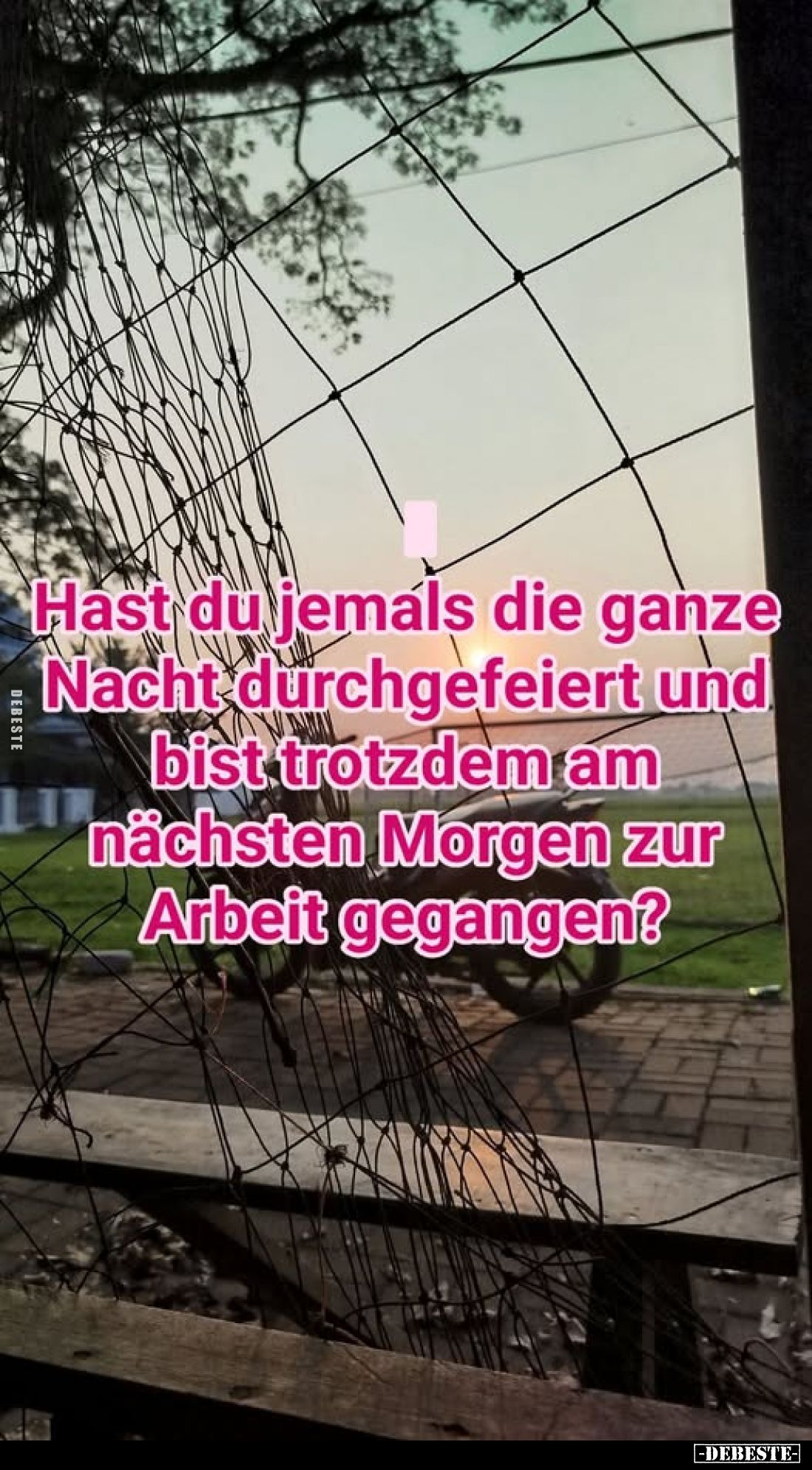 Hast du jemals die ganze Nacht durchgefeiert und bist trotzdem am nächsten Morgen zur Arbeit gegangen?