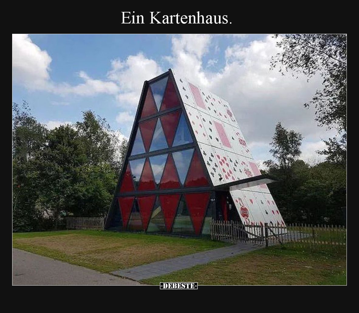 Ein Kartenhaus