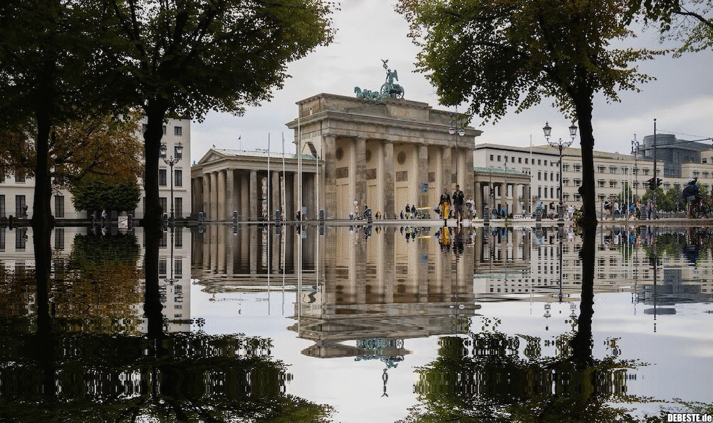 Brandenburger Tor Berlin - Lustige Bilder | DEBESTE.de