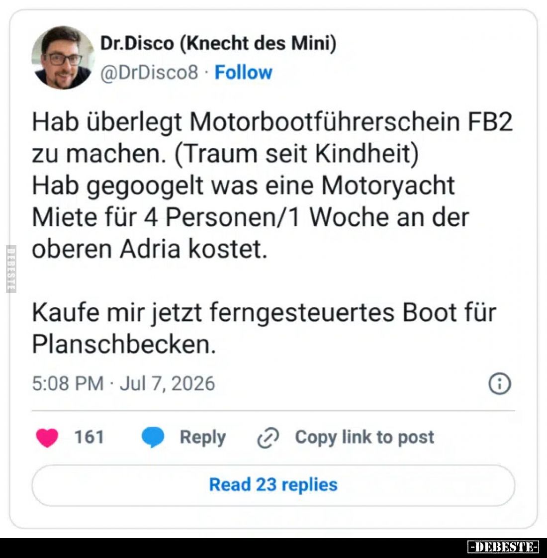 Hab überlegt Motorbootführerschein FB2 zu machen. (Traum seit Kindheit)
Hab gegoogelt was eine Motoryacht Miete für 4 Person...