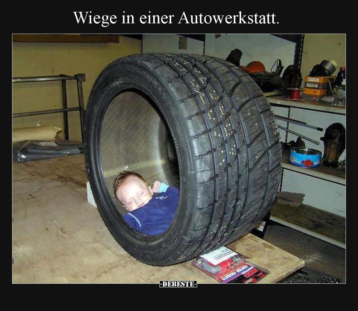 Wiege in einer Autowerkstatt.