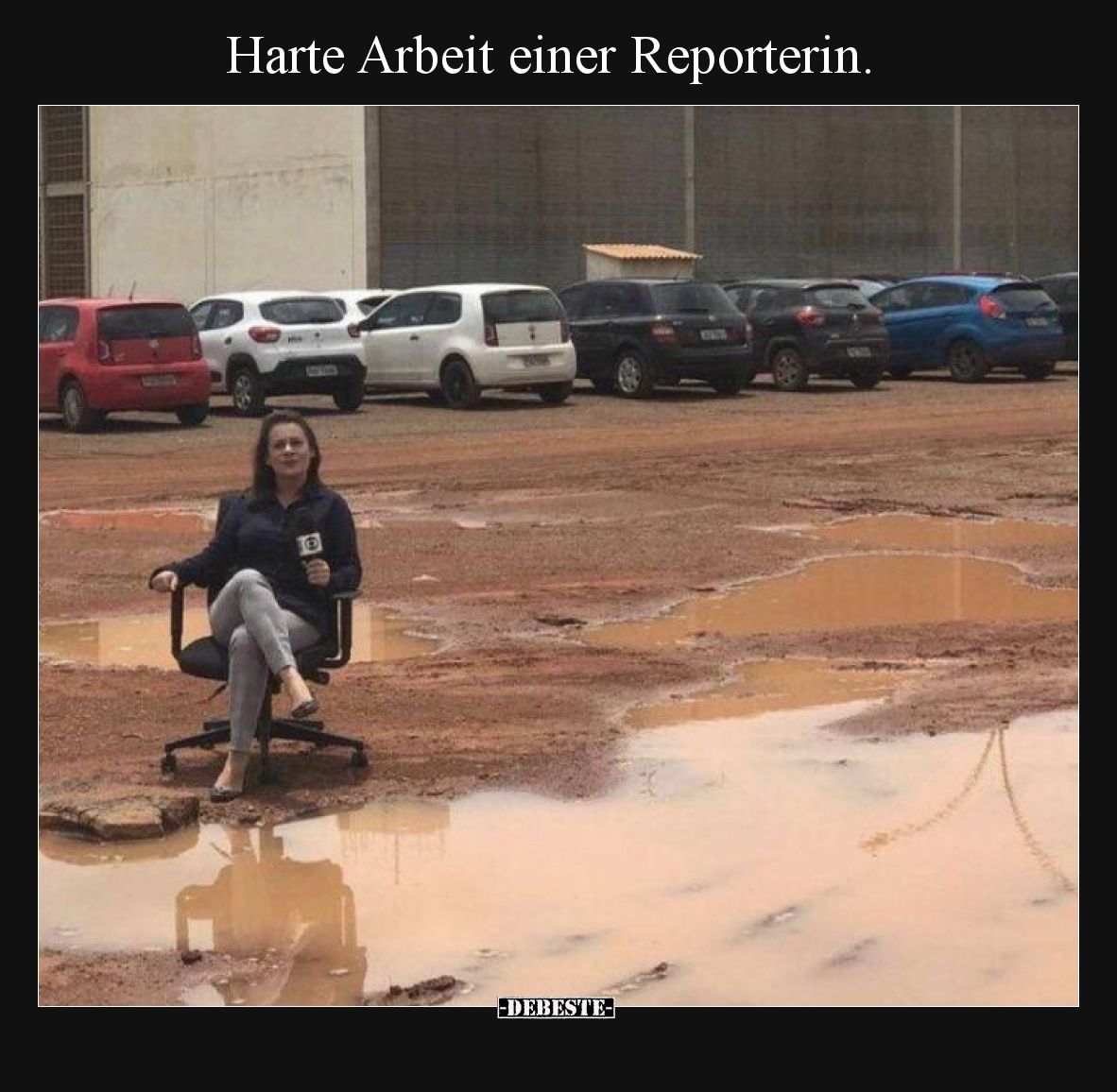 Harte Arbeit einer Reporterin.