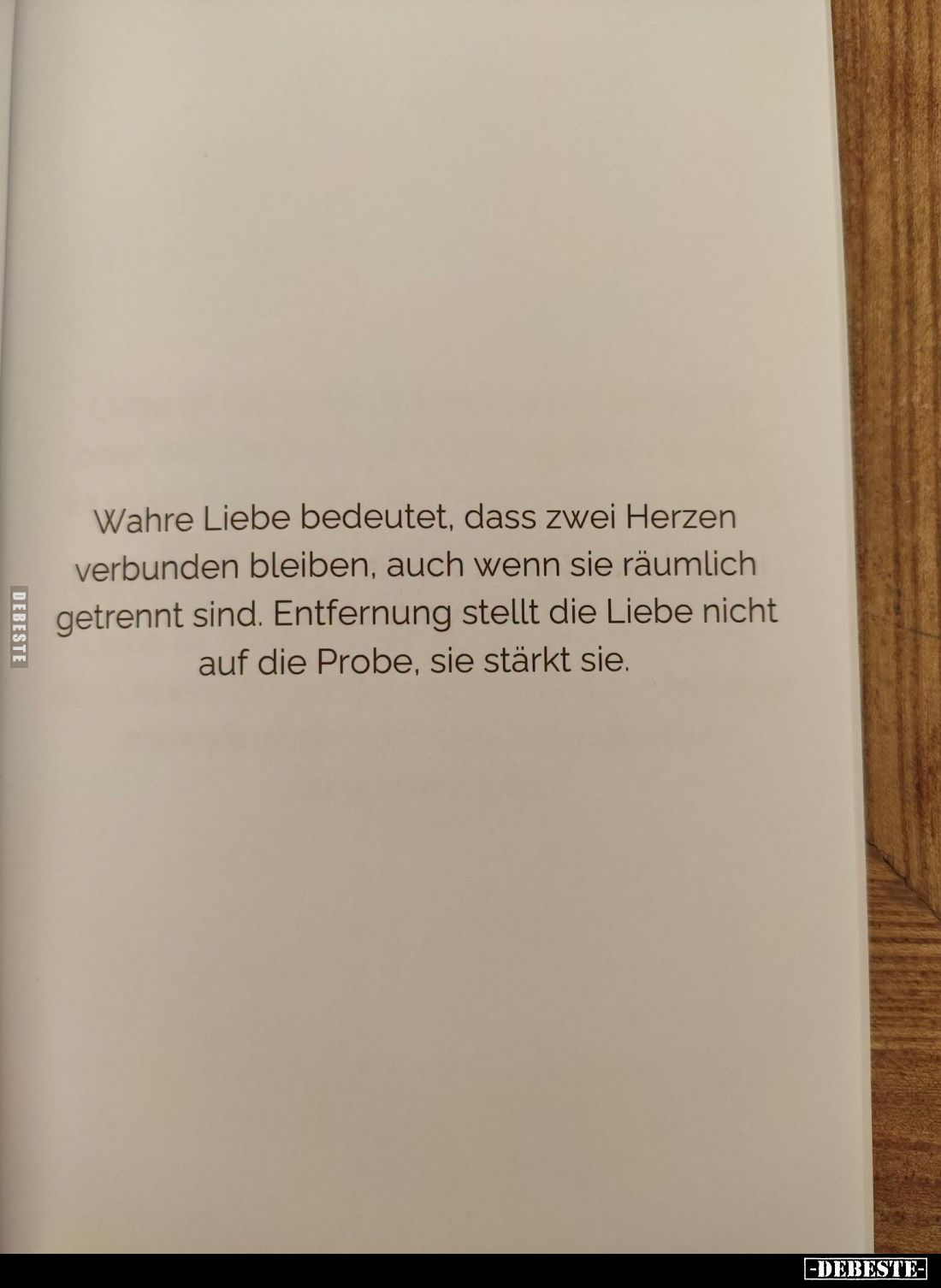 Wahre Liebe bedeutet, dass zwei Herzen verbunden bleiben, auch wenn sie räumlich getrennt sind.
Entfernung stellt die Liebe ...