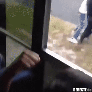 Player 4 entered the fight..