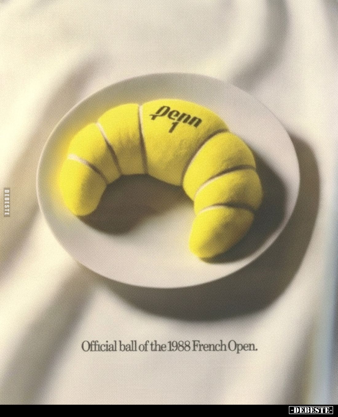 Official ball of the 1988 French Open.