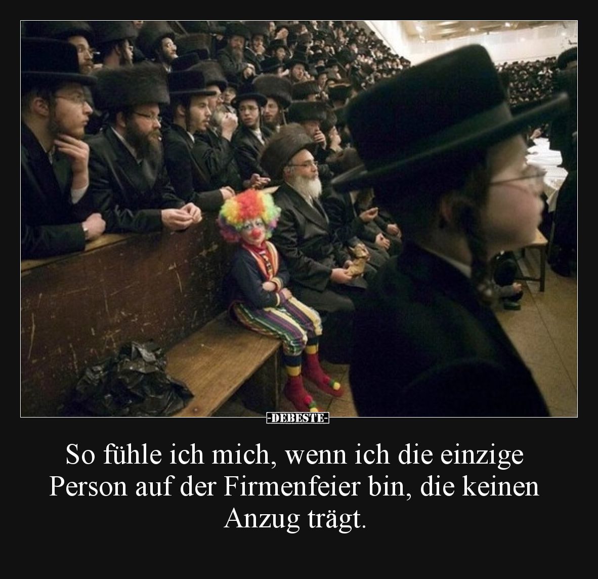 So fühle ich mich, wenn ich die einzige Person auf der Firmenfeier bin, die keinen Anzug trägt.